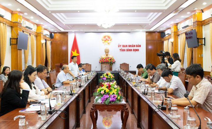 Strengthening solutions to combat illegal fishing